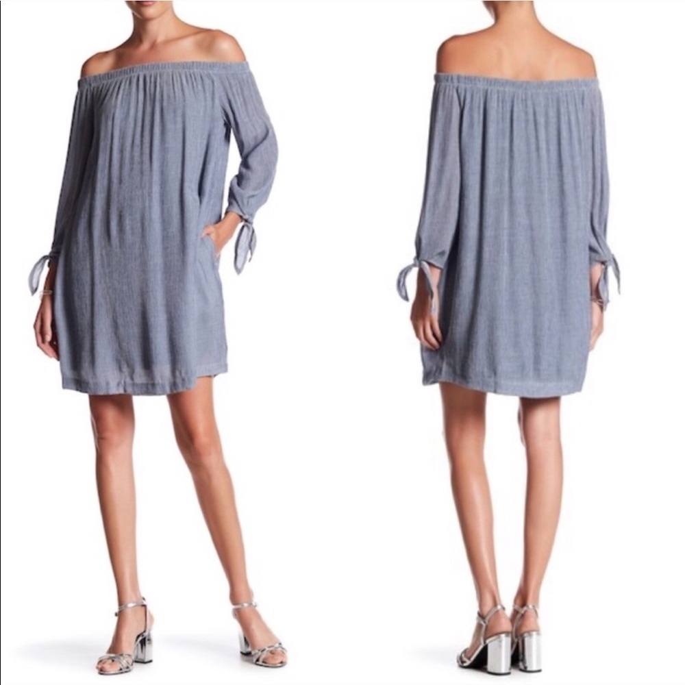 NWOT Off the shoulder Cute midi contrast dress